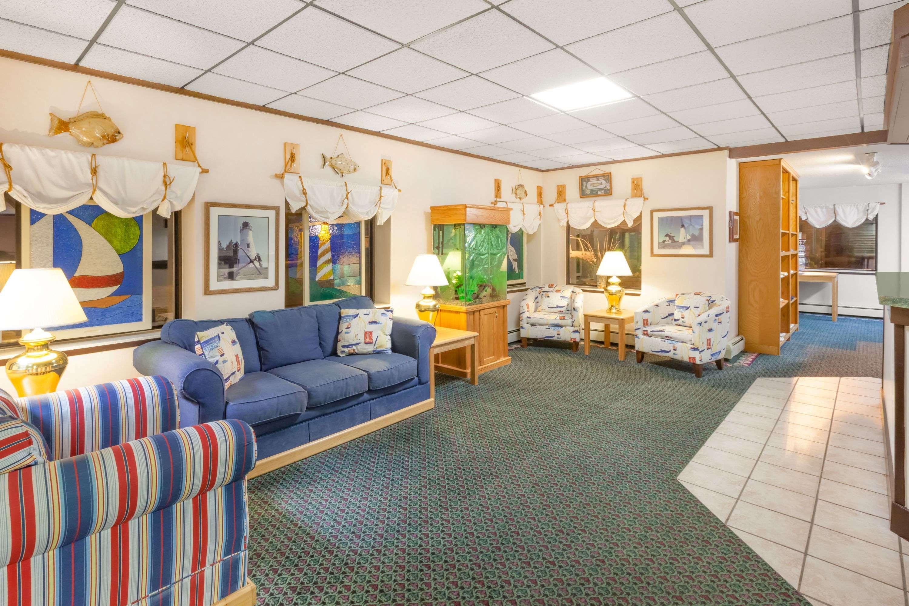 Days Inn By Wyndham Alpena Exterior photo